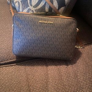 Mk crossbody